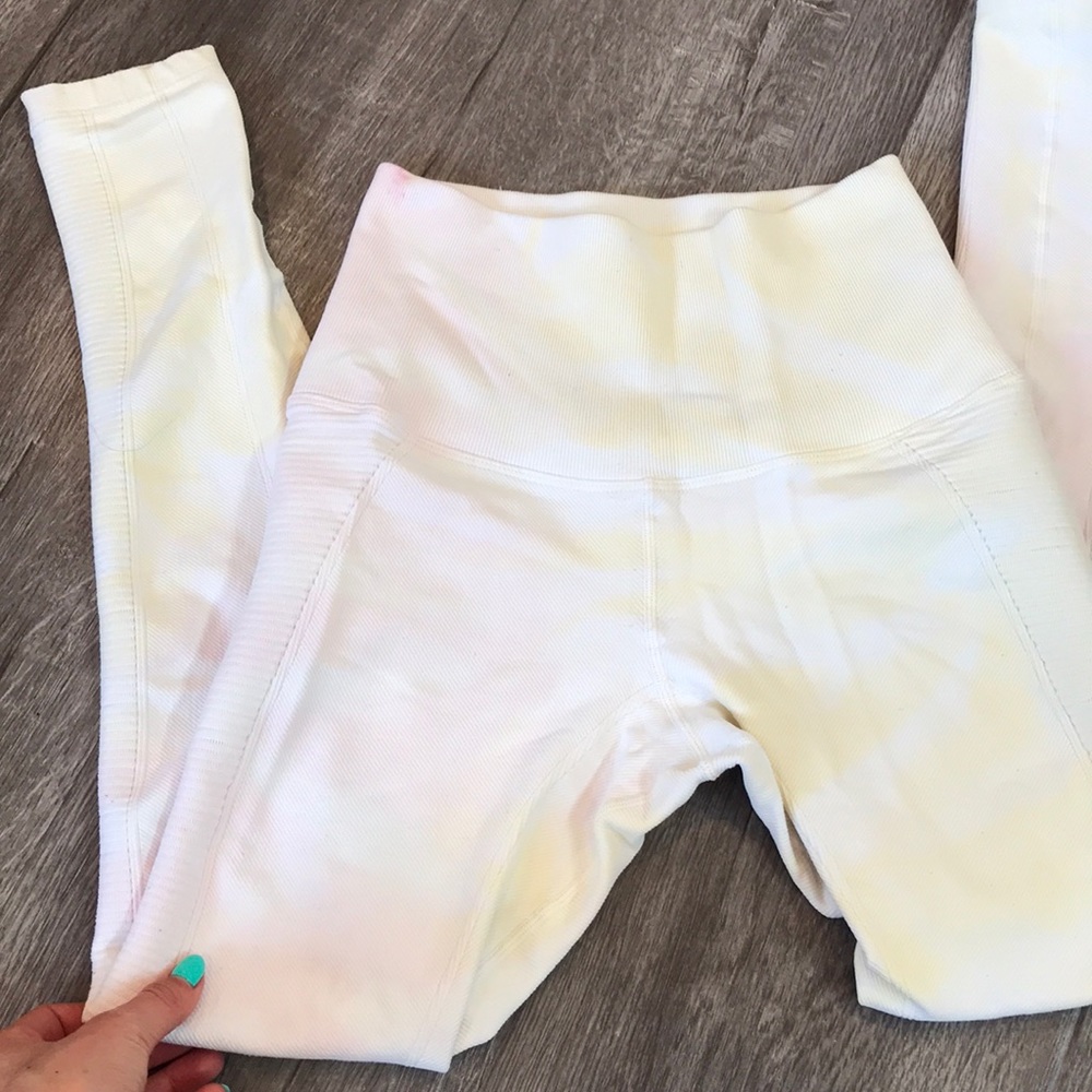 High waisted tie dye Avocado leggings